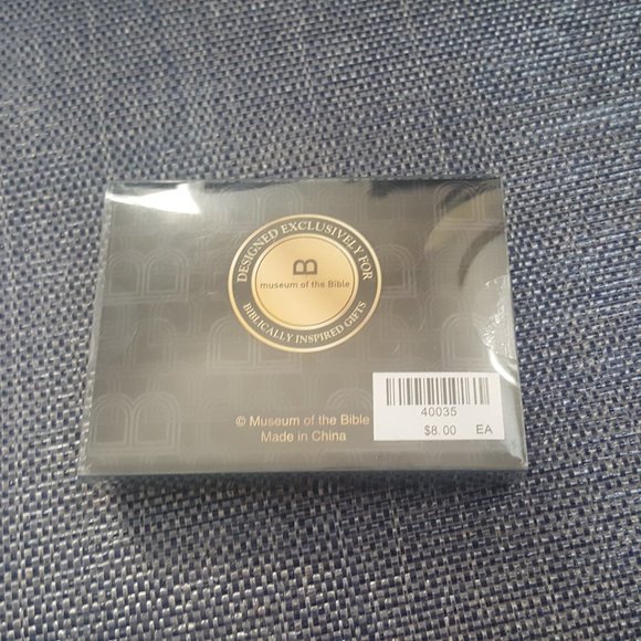 Museum of the Bible collectible magnet souvenir Washington, D.C. memorabilia - Picture 4 of 4